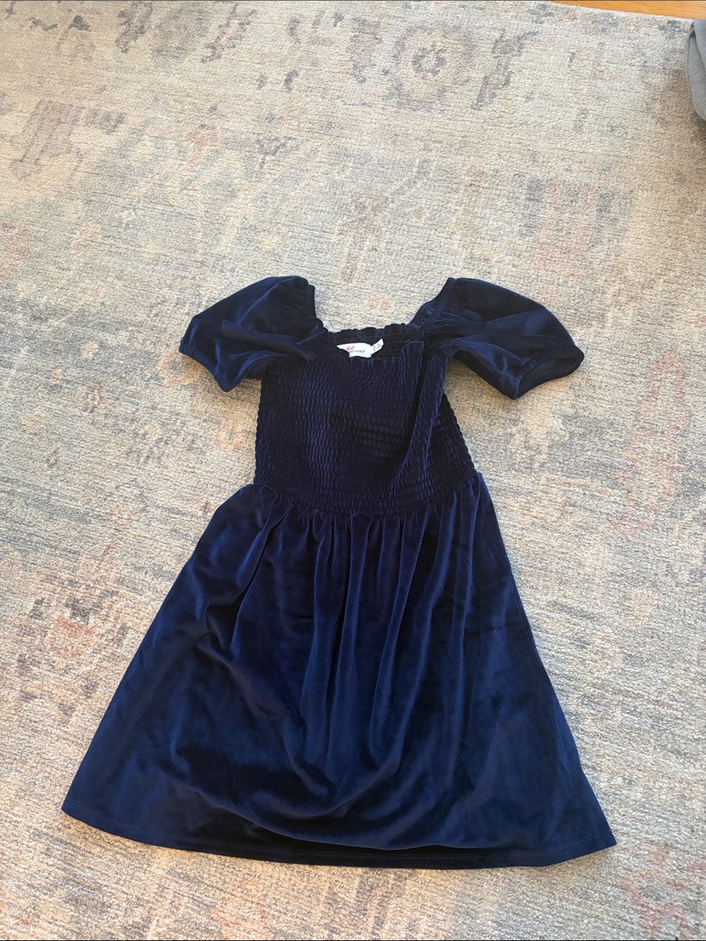 Vineyard Vines Navy Velvet Puff-Sleeve Smocked Dress